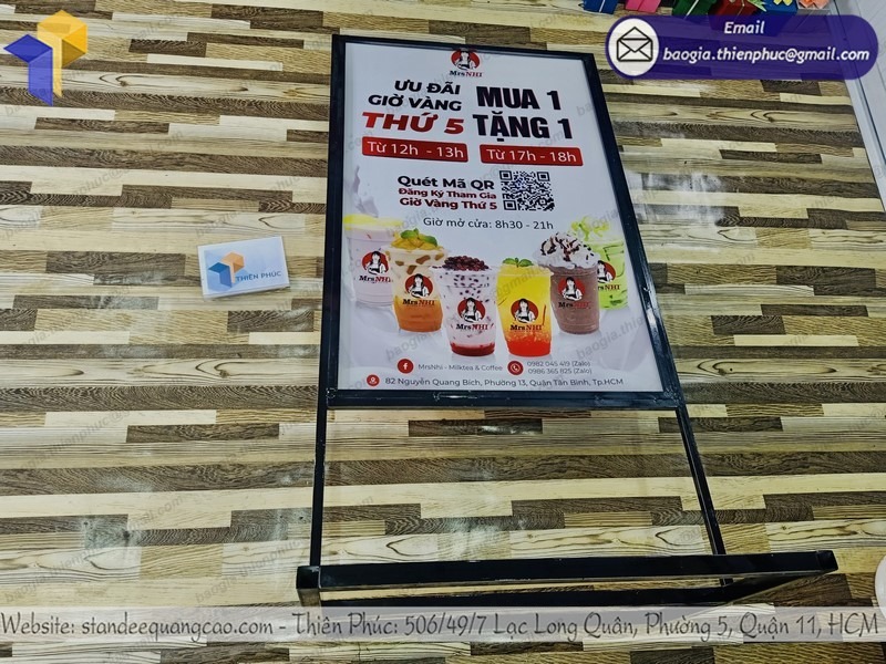 xưởng đóng bảng hiệu trà sữa đứng