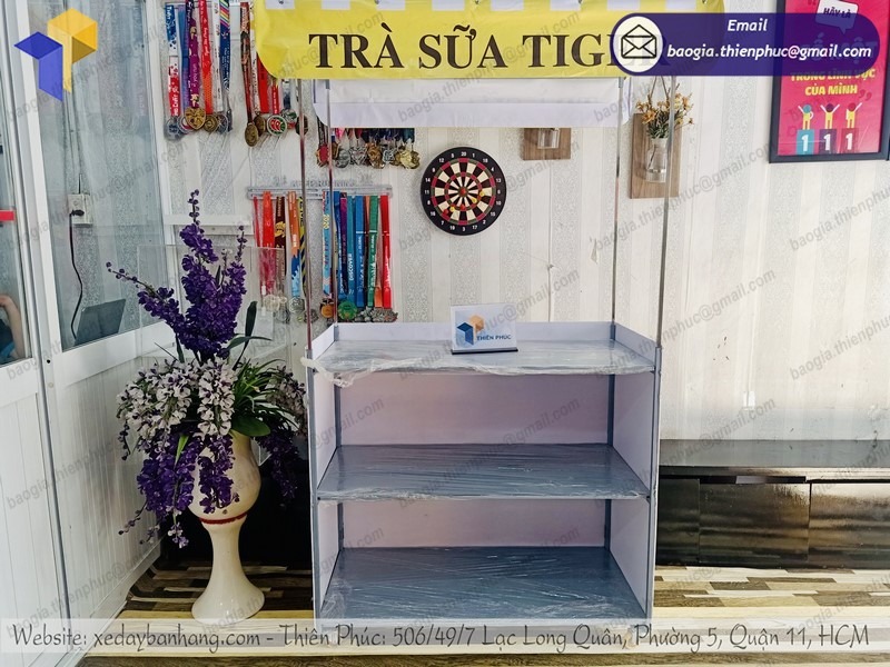 xưởng đóng quầy bán trà sữa vỉa hè