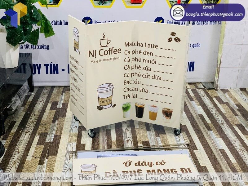 Xưởng sản xuất kệ bán cafe gấp gọn dạo rẻ hiện đại in logo theo yêu cầu